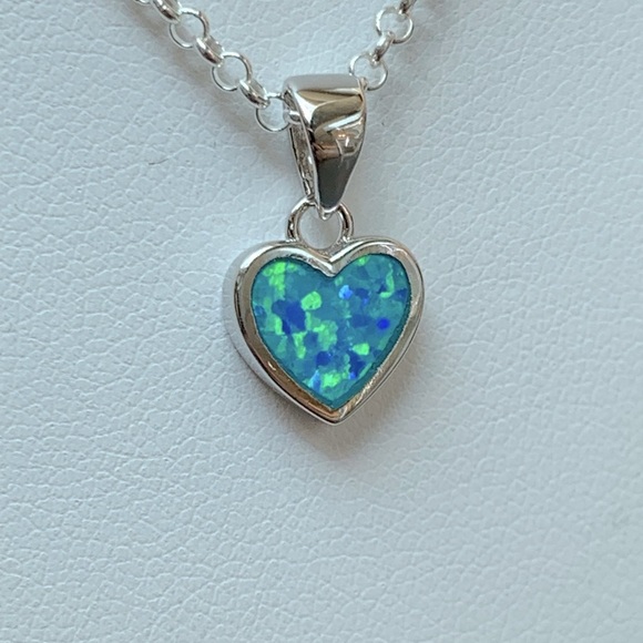 Sterling Silver .925 Opal Heart and Chain 16” - Picture 1 of 5